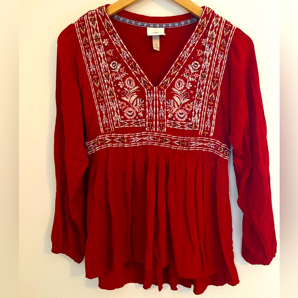 Knox rose embroidered blouse
